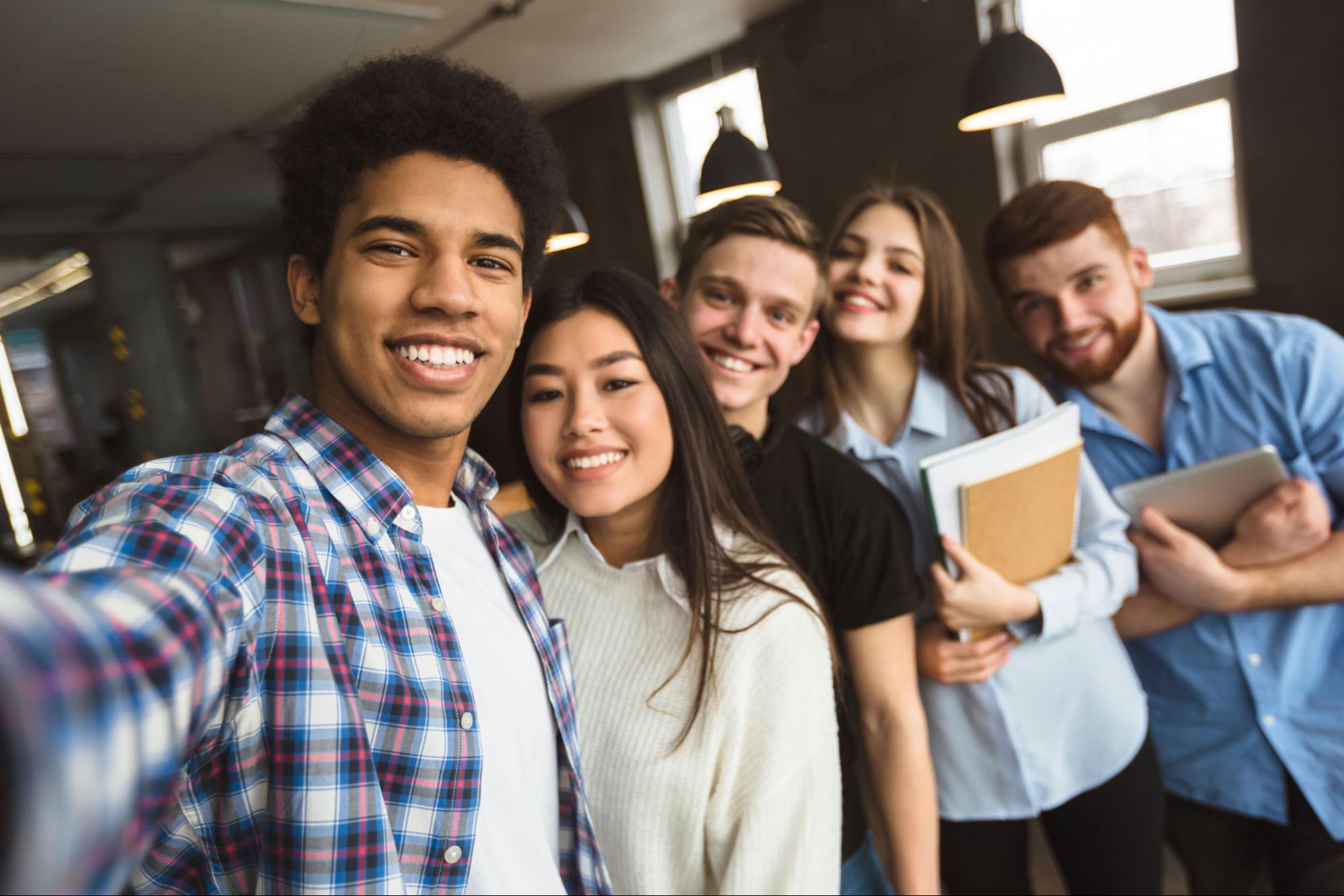 regla 9 crear un ambiente de trabajo positivo